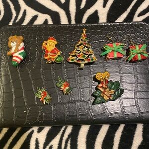 CHRISTMAS LOT  JEWELRY .#9